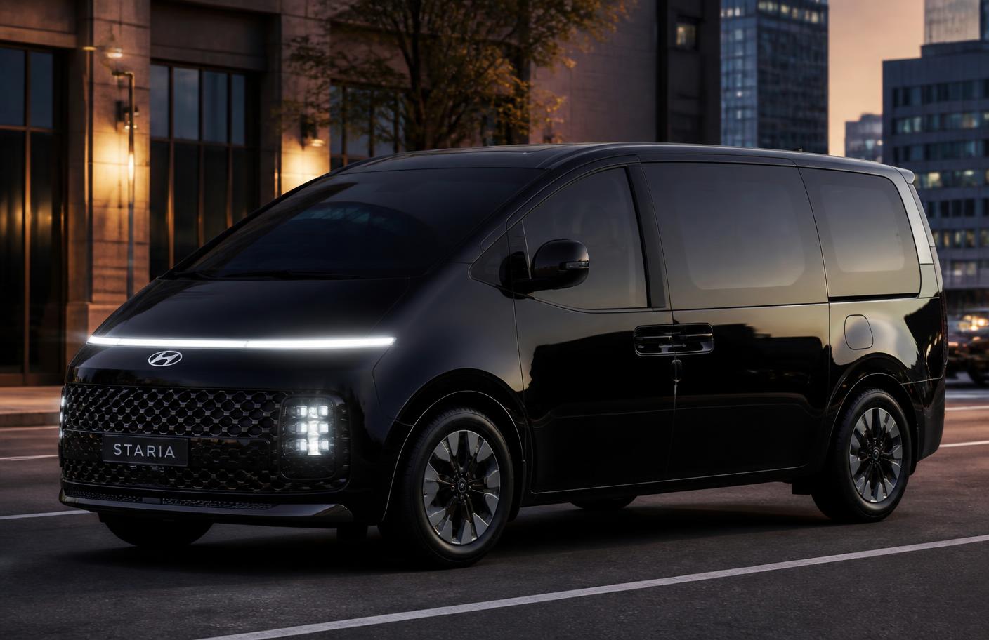 Hyundai Staria exterior
